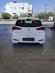 Hyundai i 20 2016-thumb-2