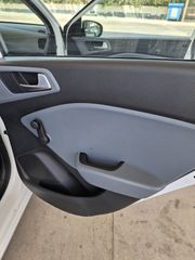 Hyundai i 20 2016-thumb-13