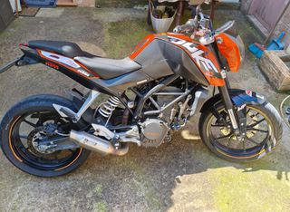 KTM 125 Duke 2012-thumb-6