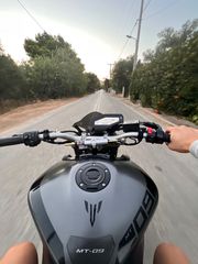 Yamaha MT-09 2016 MT 09 2016-thumb-1
