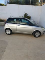 Lancia Ypsilon 2004 843 2004