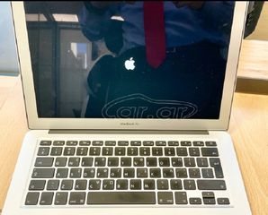Apple MacBook Air Retina 13.3"-thumb-4