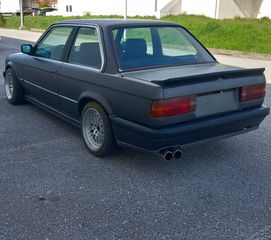 Bmw 325 1985 M Technik 1-thumb-5