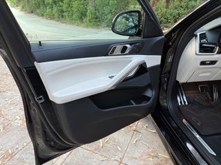 Bmw X6 2022 X DRIVE M SPORT PANORMA  CAMERA 360 FULL EXTRA-thumb-53
