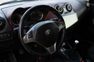 Alfa Romeo Mito 2010 1.6 diesel-thumb-4