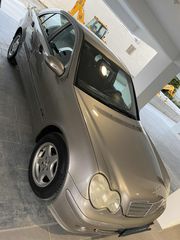 Mercedes-Benz C 180 2004 CLASSIC