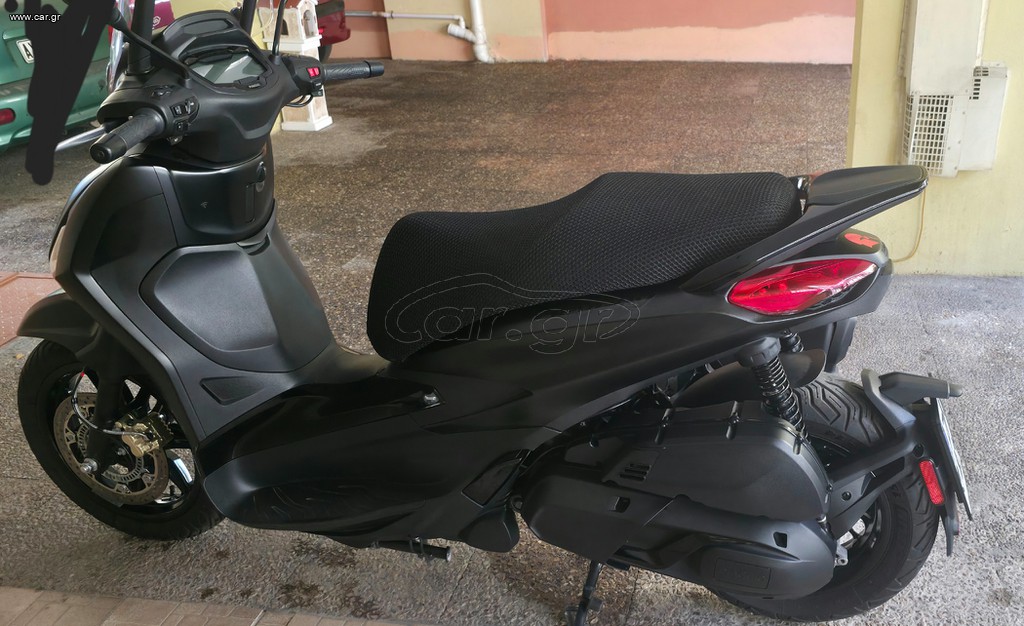 Piaggio Beverly 400 2023