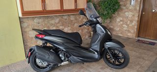Piaggio Beverly 400 2023-thumb-0