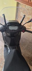 Piaggio Beverly 400 2023-thumb-4