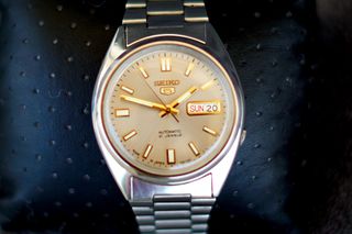 Seiko 5 Automatic Mens 21 Jewels Watch