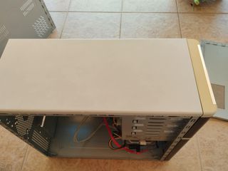 Κεντρική μονάδα υπολογιστή.Τιμή 60,00 ευρώ.-thumb-8
