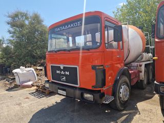 Μπετονιέρα MAN 1985 26.240