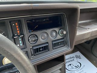 Ford Granada 1981-thumb-38