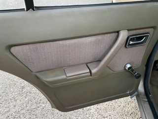 Ford Granada 1981-thumb-46