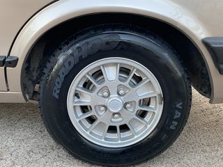 Ford Granada 1981-thumb-16