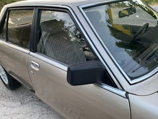 Ford Granada 1981-thumb-20