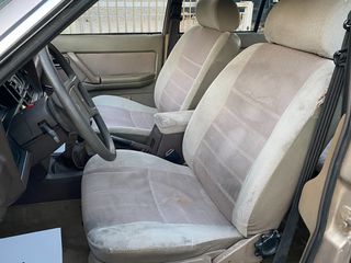 Ford Granada 1981-thumb-34