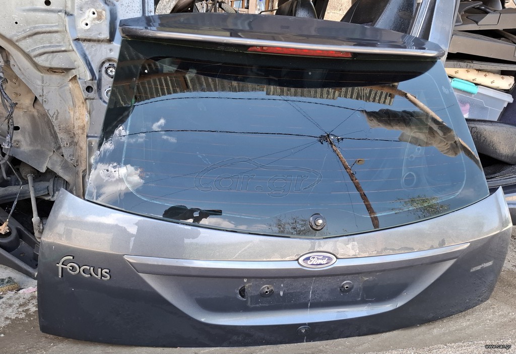 bootlid Ford focus ST170.