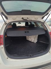 Toyota Auris Touring Sports 2013