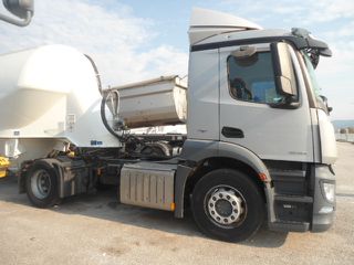 Mercedes-Benz 2015 ANTOS  1840  EURO6-thumb-2