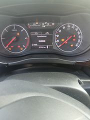 Opel Corsa 2017-thumb-4
