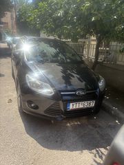 Ford Focus 2013-thumb-2