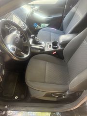 Ford Focus 2013-thumb-5