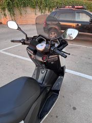 Yamaha XMAX 400 2014-thumb-11