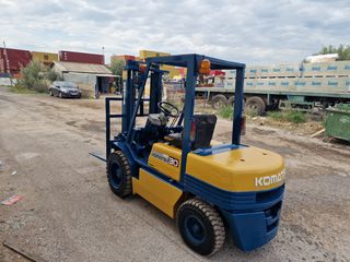 Komatsu 2000 Αγοράζω Κλαρκ μηχανήματα-thumb-1