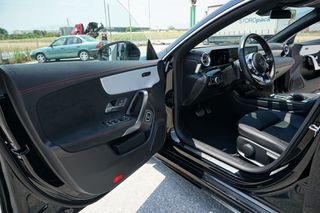 Mercedes-Benz CLA 180 2023 AMG LINE 7G-DCT - 1ο ΧΕΡΙ - ΑΨΕΓΑΔΙΑΣΤΟ - FULL EXTRA-thumb-41