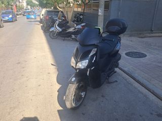 Aprilia SportCITY 200 2006
