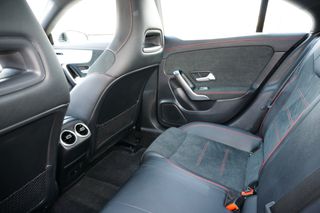 Mercedes-Benz CLA 200 2023 AMG LINE 7G-DCT - 1ο ΧΕΡΙ - ΑΨΕΓΑΔΙΑΣΤΟ - FULL EXTRA-thumb-77