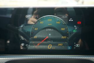 Mercedes-Benz CLA 200 2023 AMG LINE 7G-DCT - 1ο ΧΕΡΙ - ΑΨΕΓΑΔΙΑΣΤΟ - FULL EXTRA-thumb-51