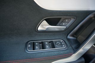 Mercedes-Benz CLA 200 2023 AMG LINE 7G-DCT - 1ο ΧΕΡΙ - ΑΨΕΓΑΔΙΑΣΤΟ - FULL EXTRA-thumb-36