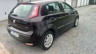 Fiat Grande Punto 2011 EVO-thumb-4
