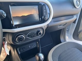Renault Twingo 2022 Electric Drive 60 KW Zen Electric-thumb-9