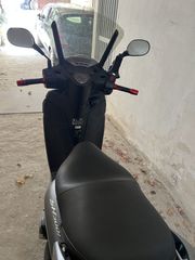 Honda SH 300i 2011