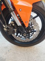 Kawasaki Z 750 2008-thumb-19
