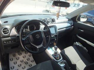 Suzuki Vitara 2016-thumb-6