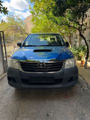 Toyota Hilux 2011