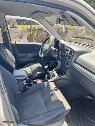 Suzuki Grand Vitara 2004 GRAND VITARA 2000CC.-thumb-6
