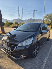 Peugeot 208 2013