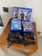 Playstation 4 Pro & 1 controller + 4 games