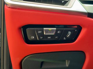 Bmw M3 2023 Competition xDrive INDIVIDUAL-thumb-16