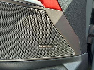 Bmw M3 2023 Competition xDrive INDIVIDUAL-thumb-17