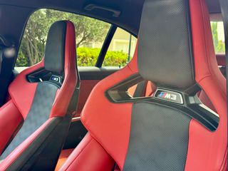 Bmw M3 2023 Competition xDrive INDIVIDUAL-thumb-19