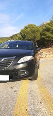 Lancia Ypsilon 2013-thumb-2
