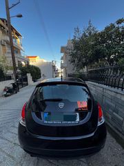 Lancia Ypsilon 2013-thumb-11
