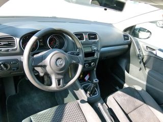 Volkswagen Golf 2010 TSI 122 PS-thumb-8