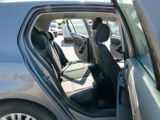 Volkswagen Golf 2010 TSI 122 PS-thumb-12